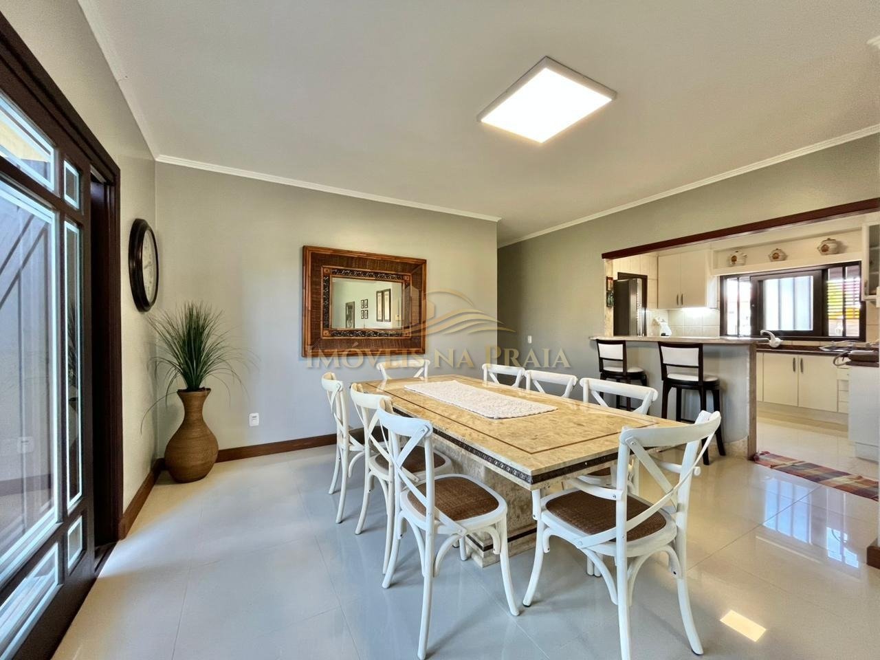 Foto 6 — Casa 4 dormitórios no bairro Centro