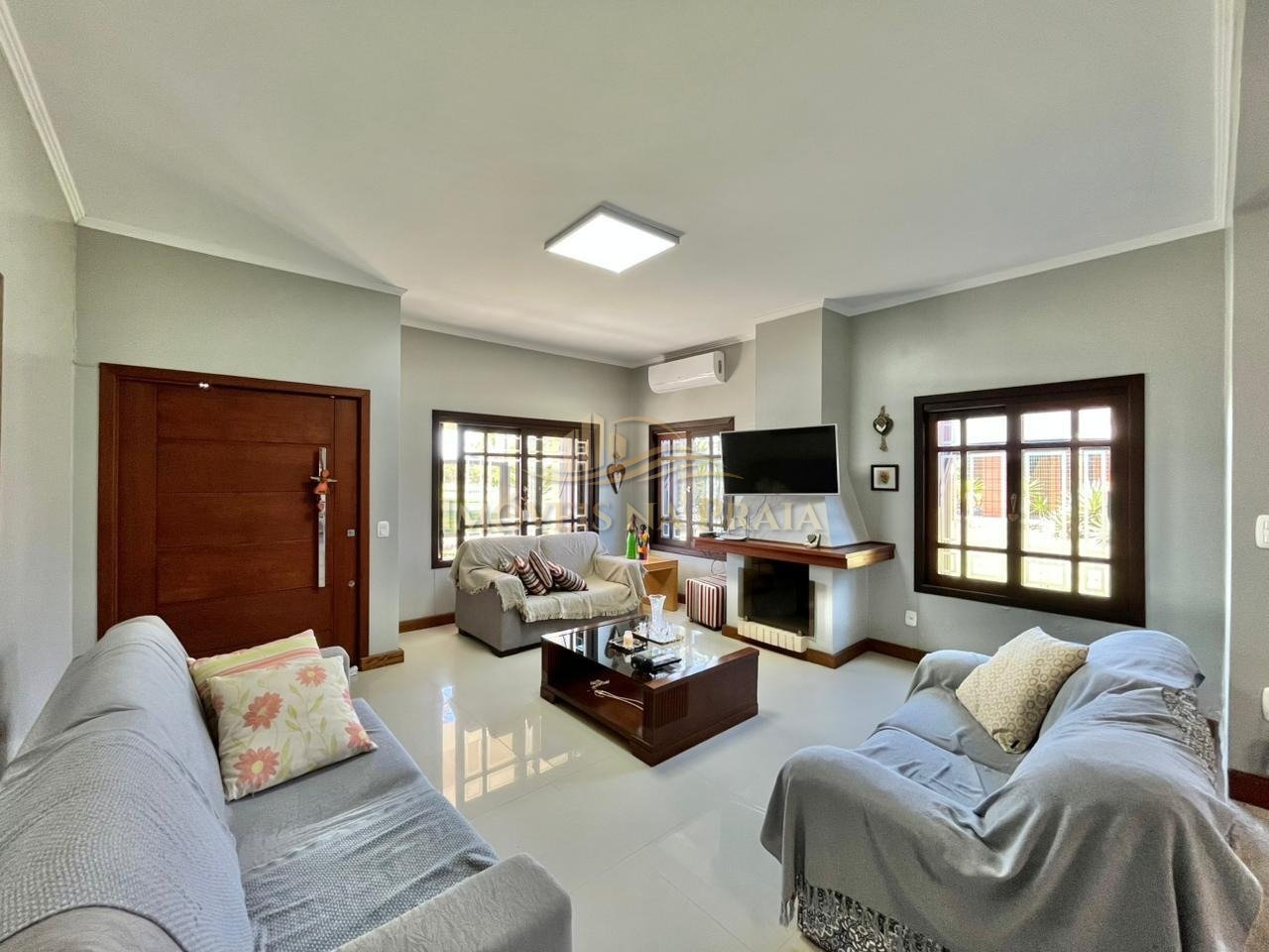 Foto 4 — Casa 4 dormitórios no bairro Centro