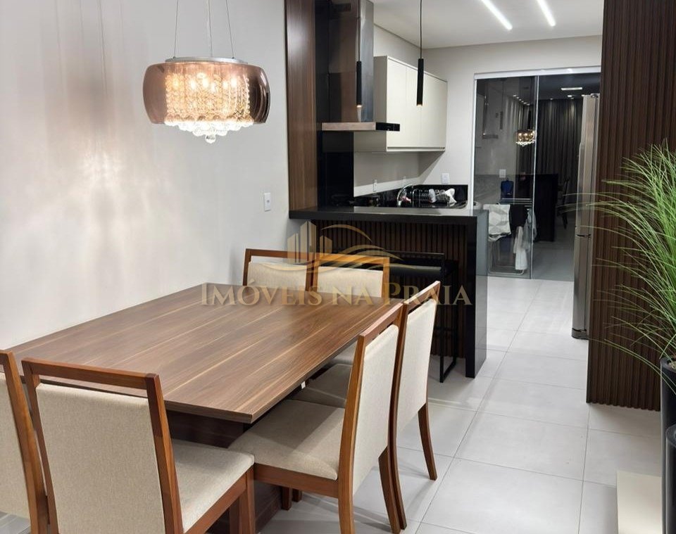 Foto 2 — Casa 2 dormitórios no bairro Arpoador