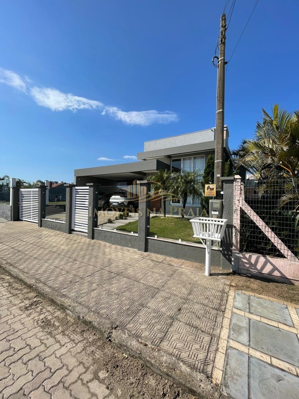 Foto 2 — Casa 3 dormitórios no bairro Noiva do Mar