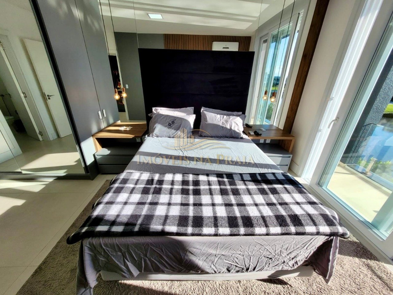 Foto 39 — Casa em Condomínio 5 Dormitório(s) Bairro Enseada