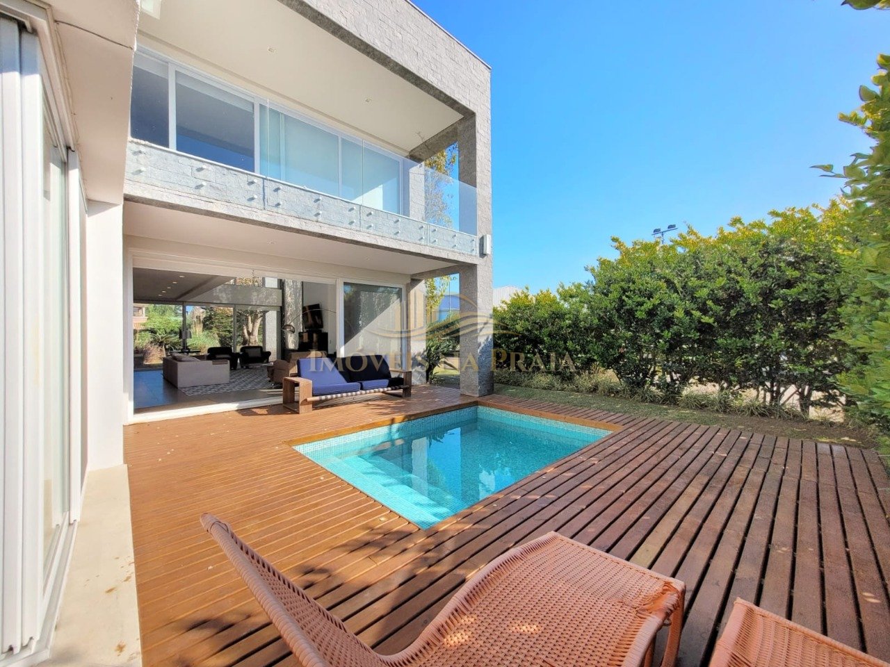 Foto 9 — Casa em Condomínio 5 Dormitório(s) Bairro La Plage