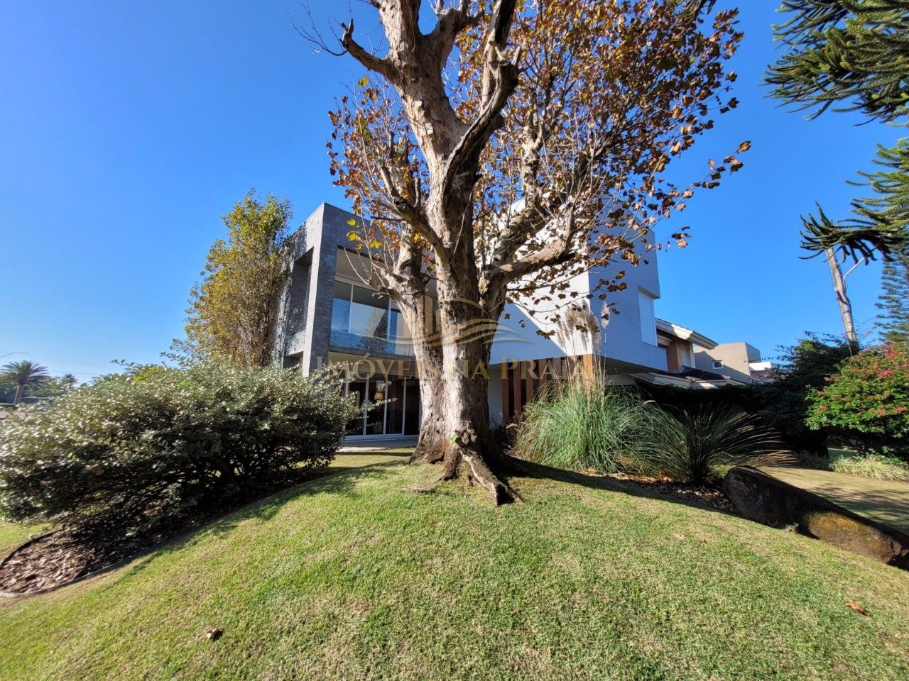 Foto 3 — Casa em Condomínio 5 Dormitório(s) Bairro La Plage