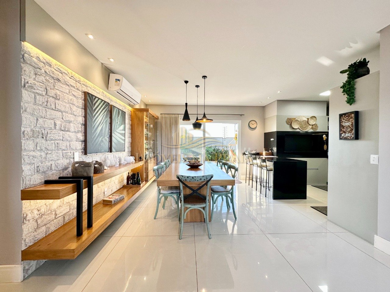 Foto 14 — Casa em Condomínio 4 dormitórios no bairro Las Palmas