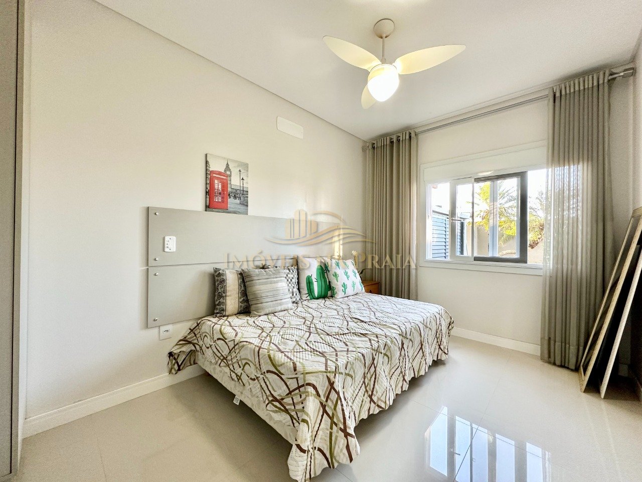 Foto 45 — Casa em Condomínio 4 dormitórios no bairro Las Palmas