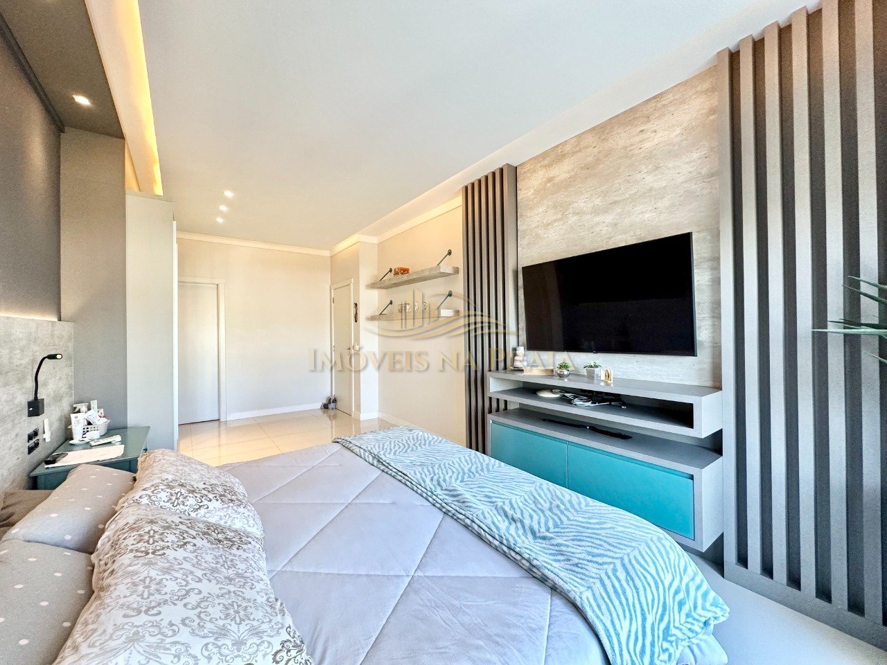 Foto 35 — Casa em Condomínio 4 dormitórios no bairro Las Palmas