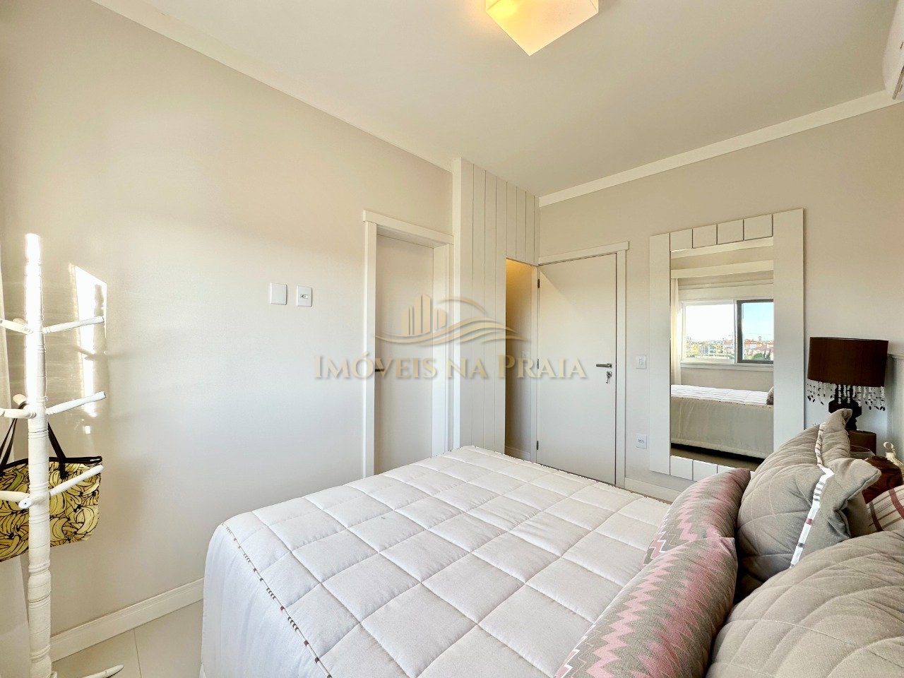 Foto 40 — Casa em Condomínio 4 dormitórios no bairro Las Palmas