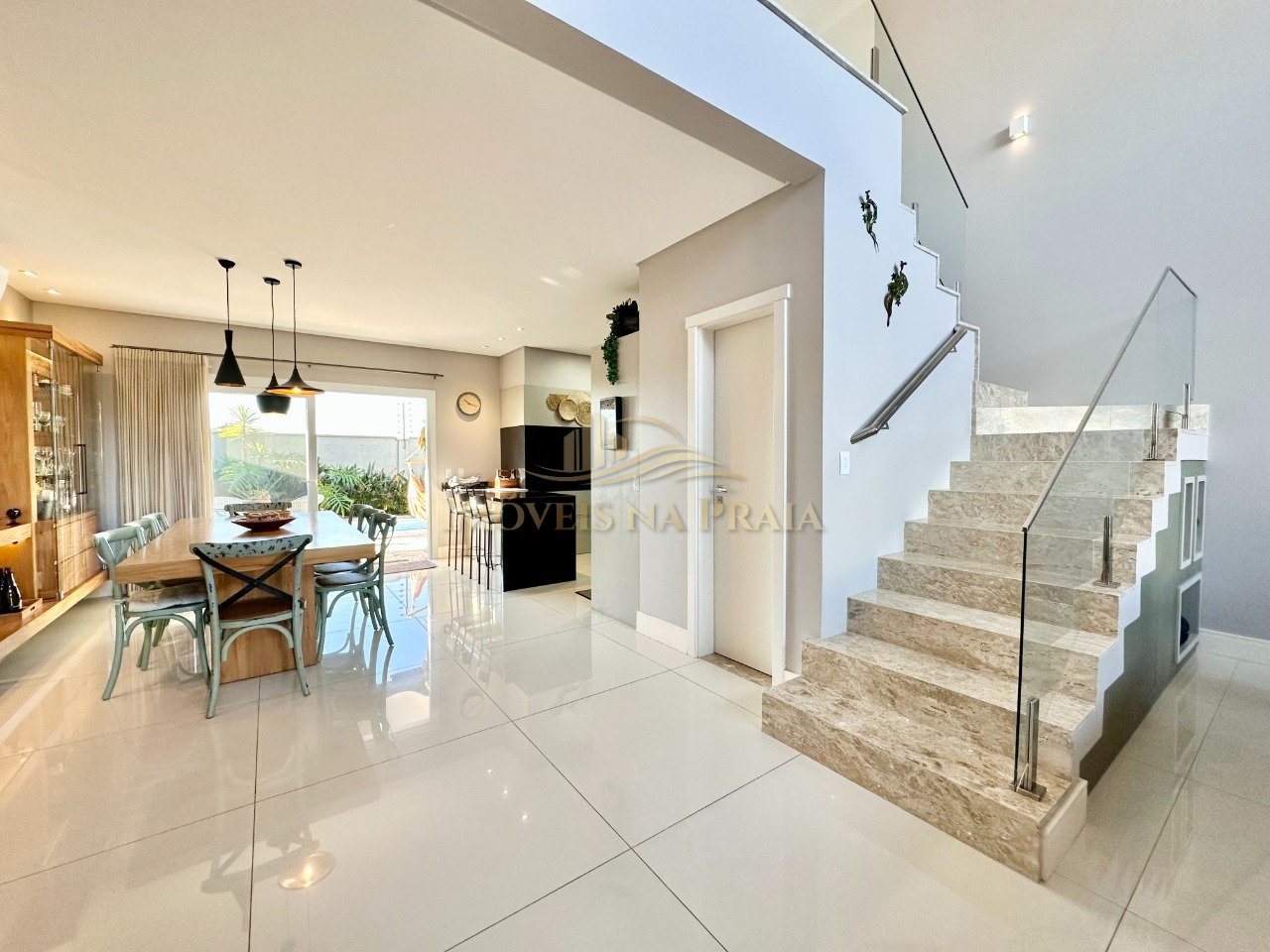 Foto 28 — Casa em Condomínio 4 dormitórios no bairro Las Palmas