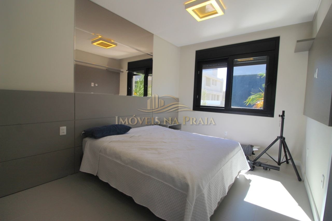 Foto 8 — Casa em Condomínio 4 Dormitório(s) Bairro Quintas