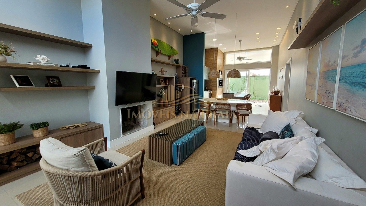 Foto 2 — Casa em Condomínio 3 Dormitório(s) Bairro Las Palm