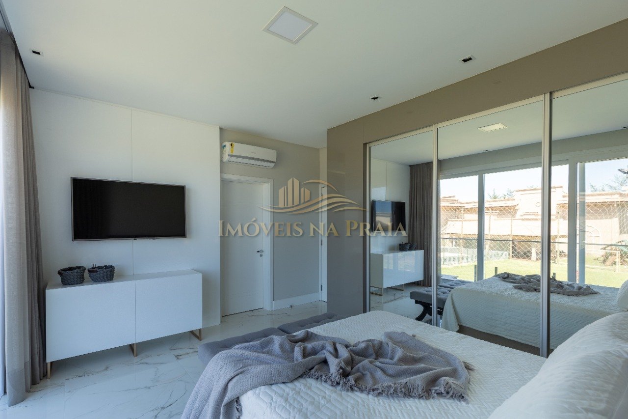 Foto 43 — Casa em Condomínio 5 dormitórios no bairro Playa Vista