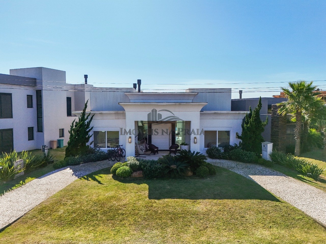 Casa em Condomínio 4 dormitórios no bairro Riviera Xangri-Lá