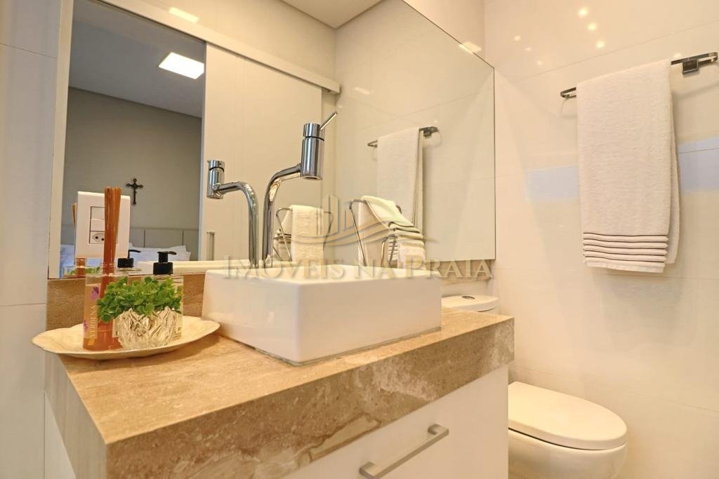 Foto 22 — Casa em Condomínio 4 Dormitório(s) Bairro Malibu B