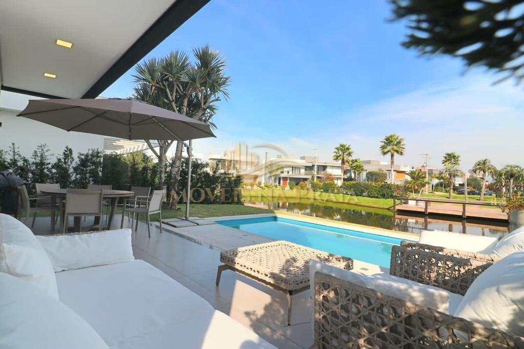 Foto 13 — Casa em Condomínio 4 Dormitório(s) Bairro Malibu B