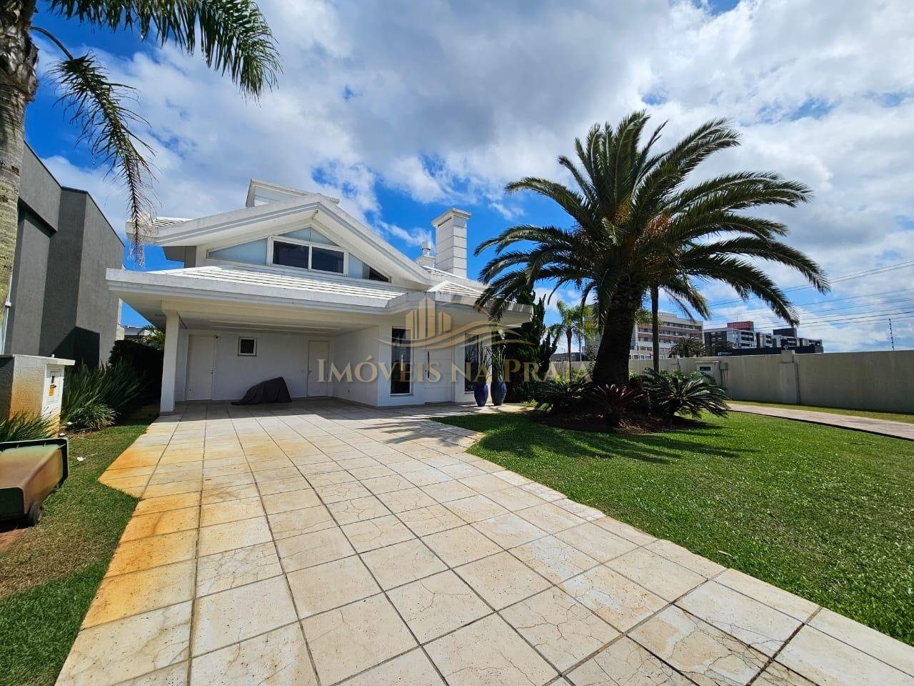 Casa em Condomínio 4 dormitórios no bairro Enseada Lagos de Xangri-lá