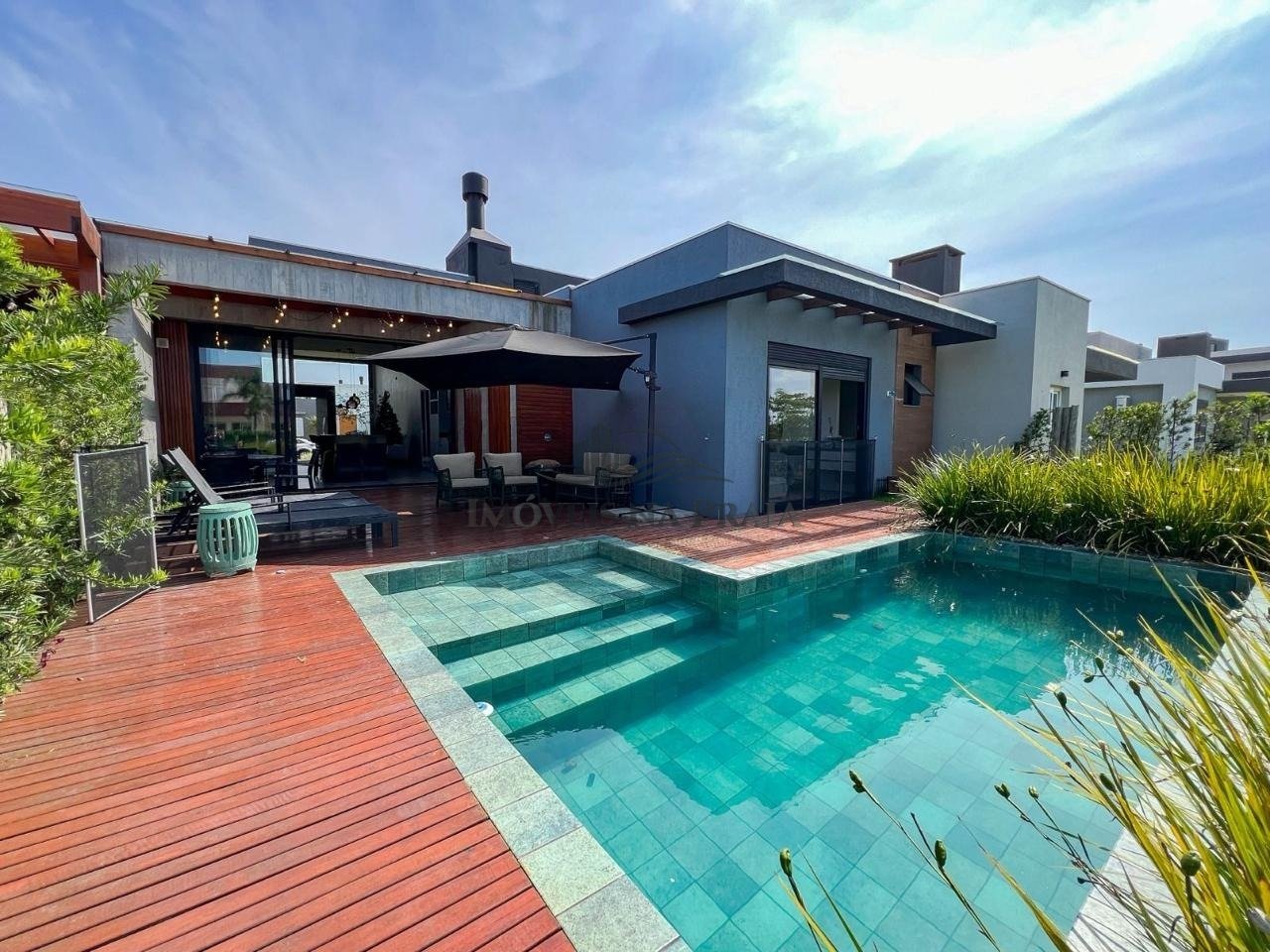 Foto 26 — Casa em Condomínio 4 Dormitório(s) Bairro Riviera