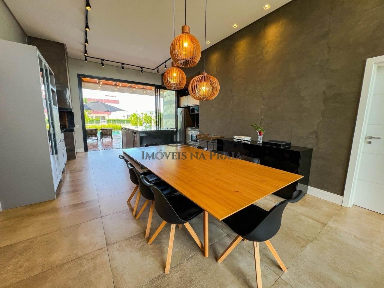 Foto 11 — Casa em Condomínio 4 Dormitório(s) Bairro Riviera