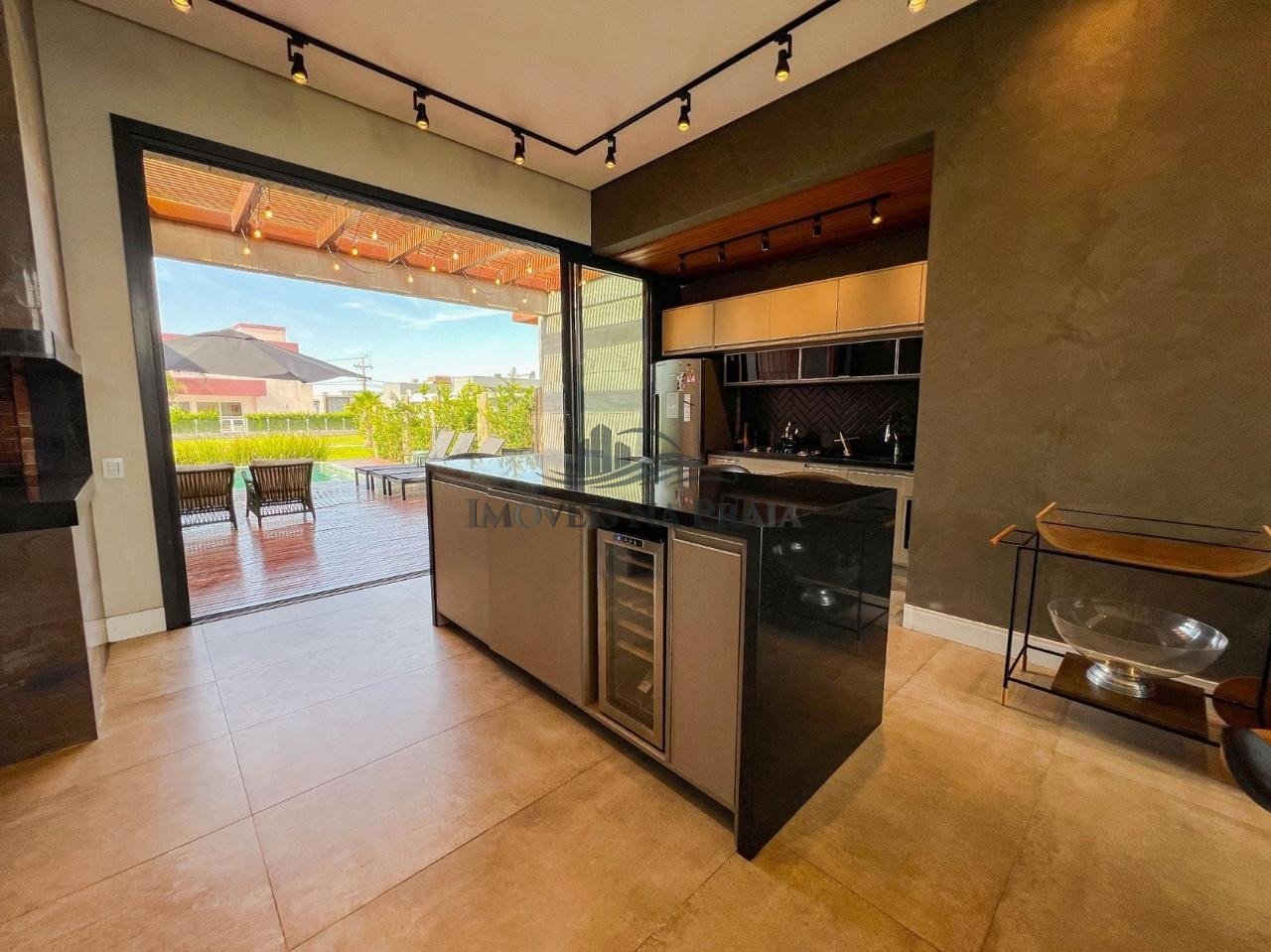 Foto 9 — Casa em Condomínio 4 Dormitório(s) Bairro Riviera