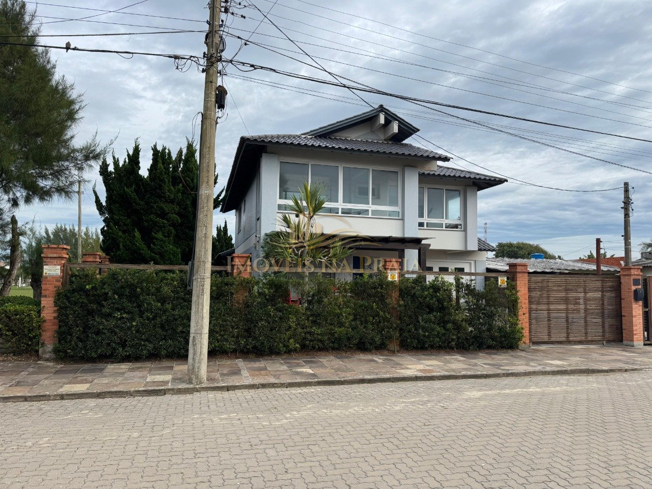 Casa 4 dormitórios no bairro Centro