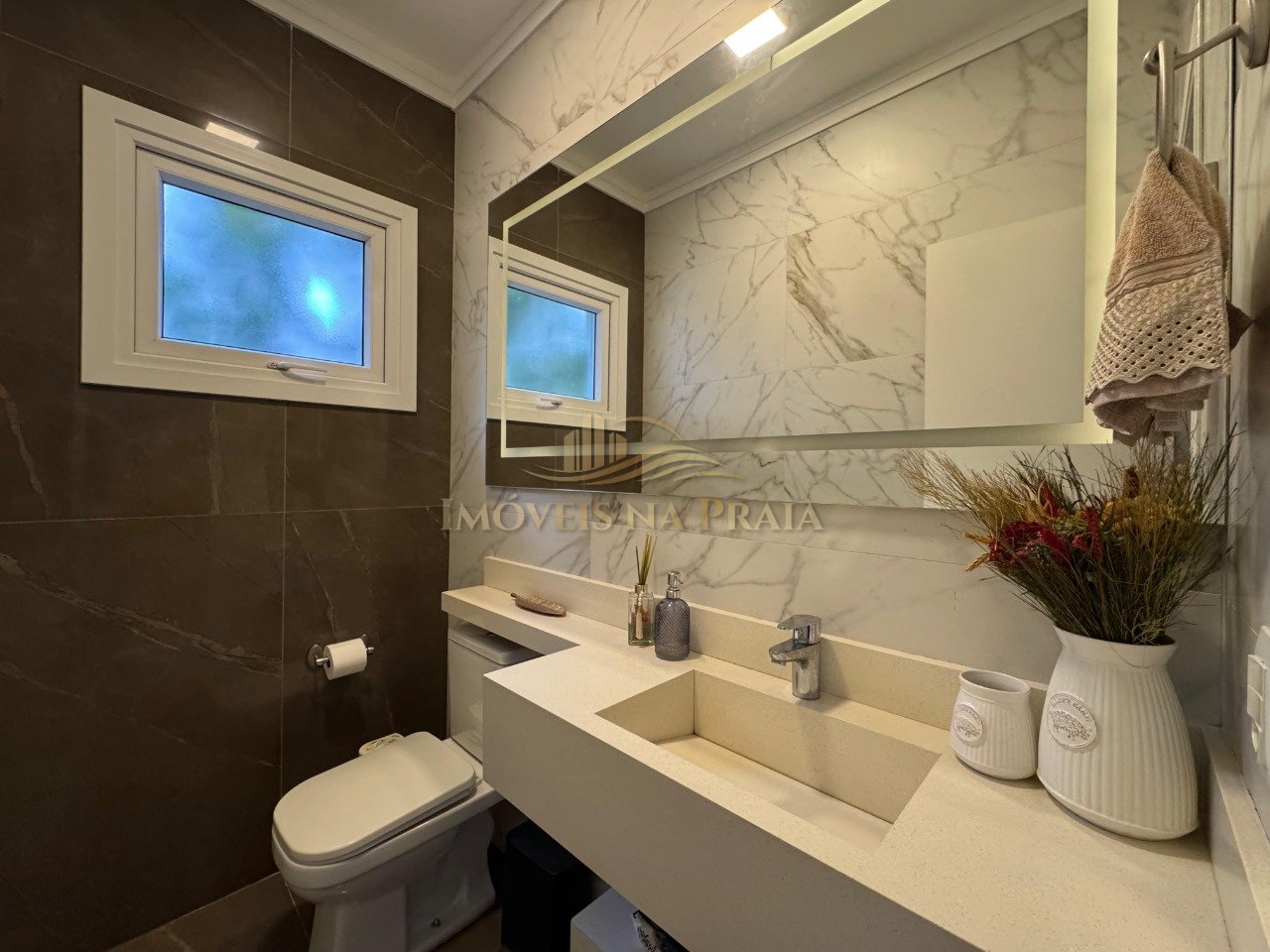 Foto 11 — Casa 4 dormitórios no bairro Centro