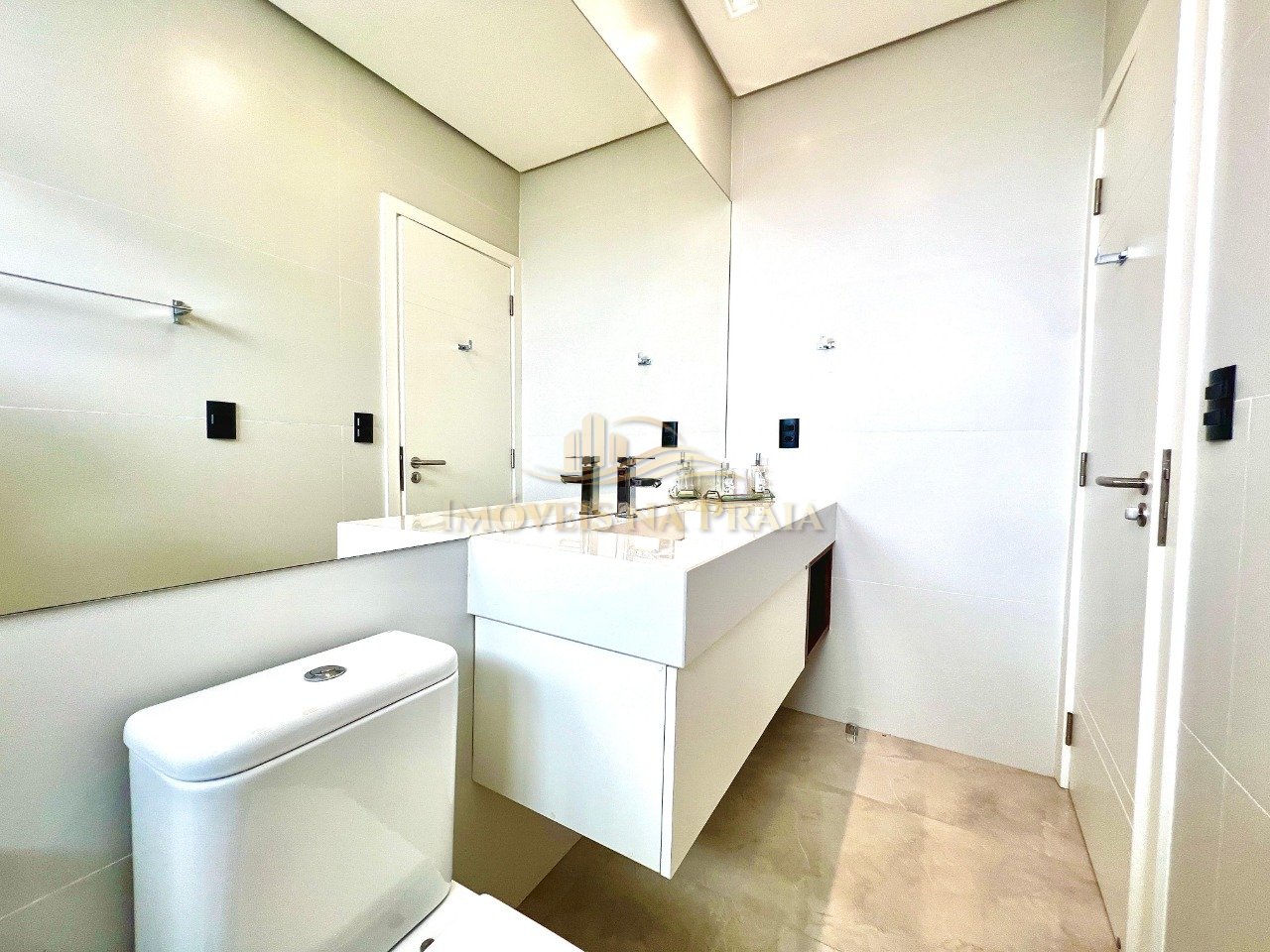 Foto 37 — Casa em Condomínio 4 Dormitório(s) Bairro Enseada