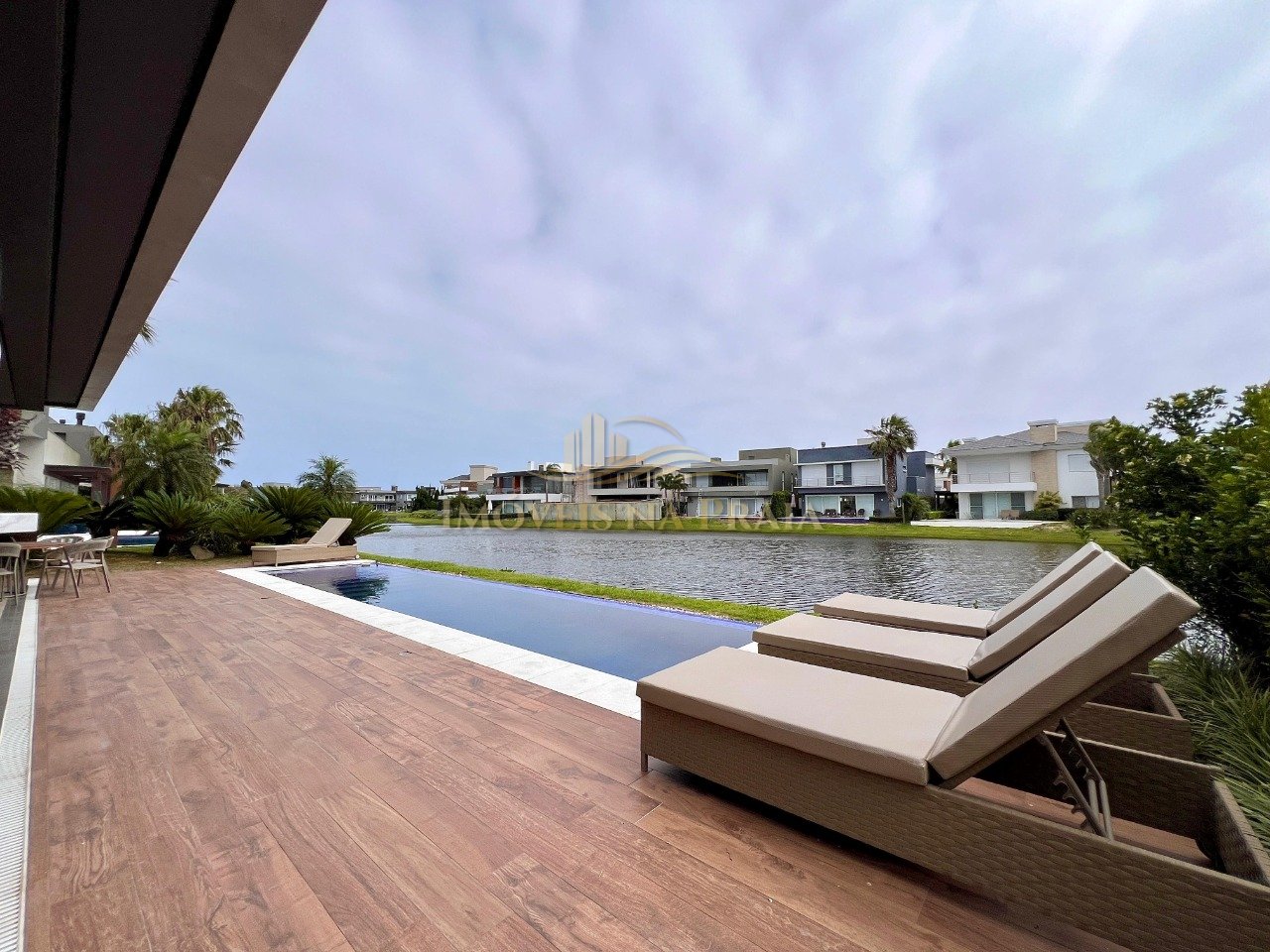 Foto 25 — Casa em Condomínio 4 Dormitório(s) Bairro Enseada