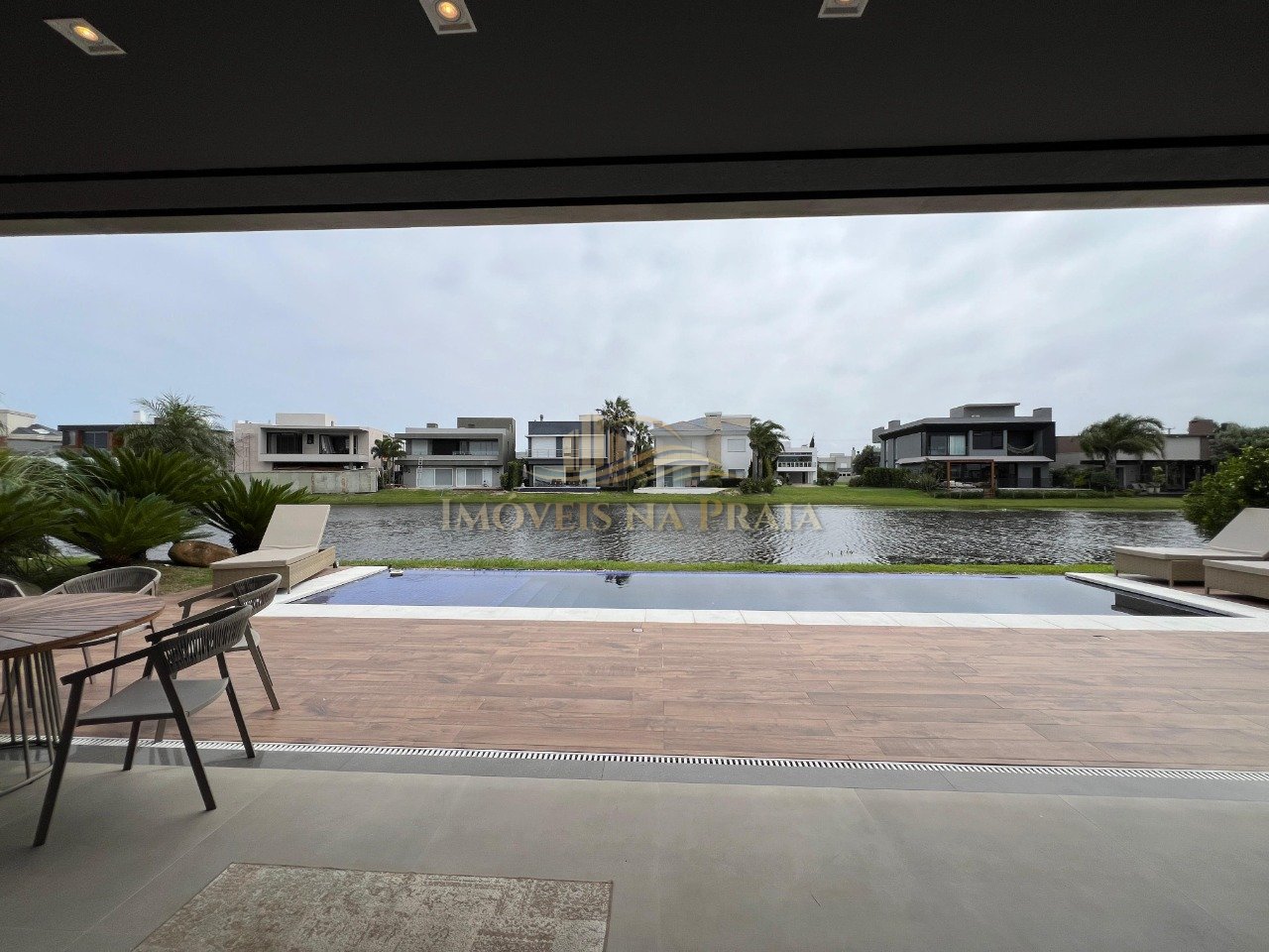 Foto 22 — Casa em Condomínio 4 Dormitório(s) Bairro Enseada