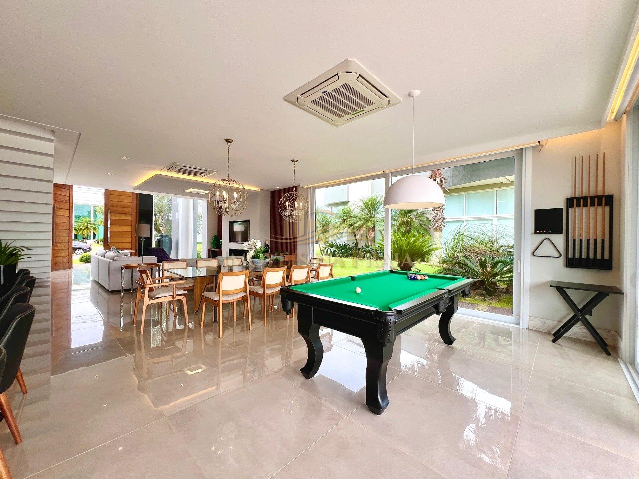 Foto 15 — Casa em Condomínio 4 Dormitório(s) Bairro Enseada