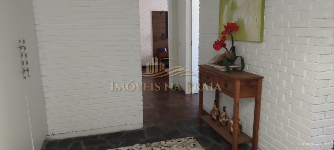 Foto 2 — Casa 5 dormitórios no bairro Atlântida