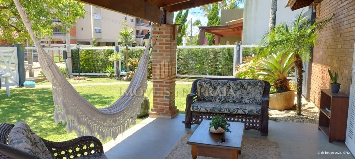 Foto 13 — Casa 5 dormitórios no bairro Atlântida