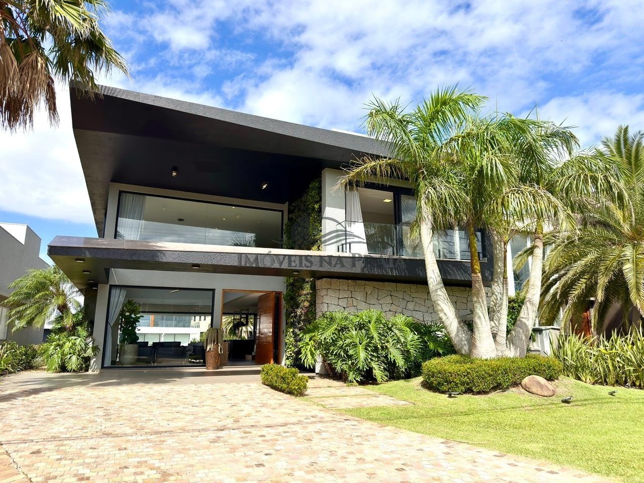 Casa em Condomínio 5 dormitórios no bairro Enseada Lagos de Xangri-lá