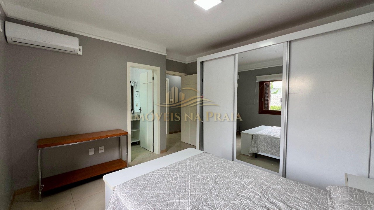 Foto 18 — Casa 4 dormitórios no bairro Centro