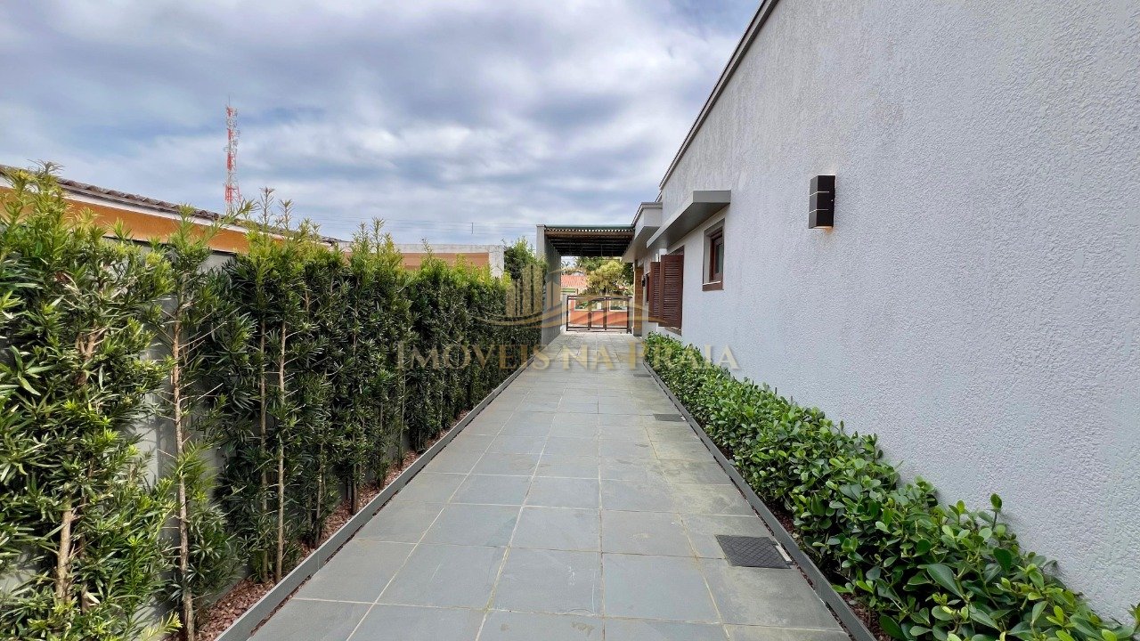 Foto 14 — Casa 4 dormitórios no bairro Centro