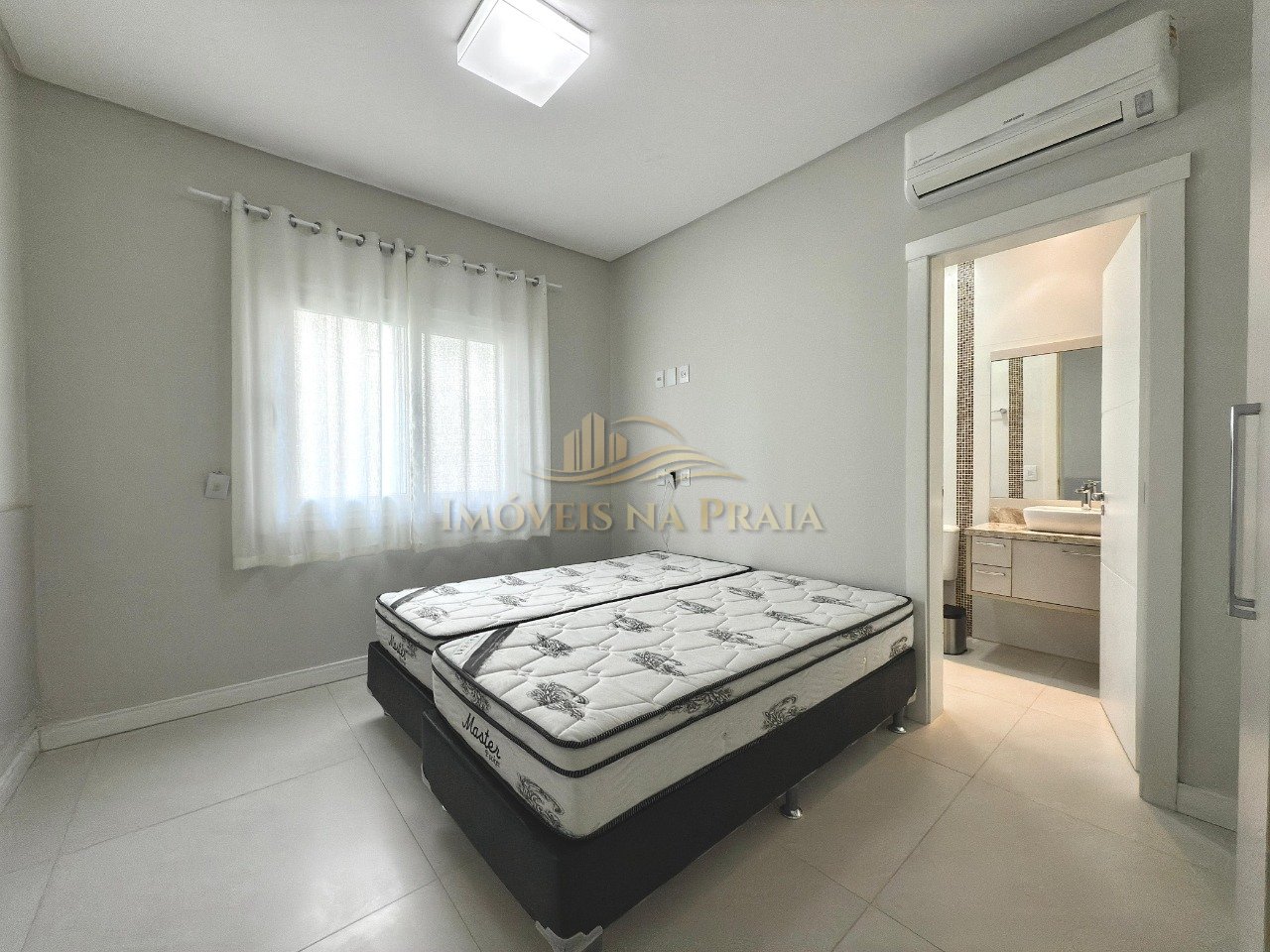 Foto 25 — Casa em Condomínio 4 dormitórios no bairro Ventura Club