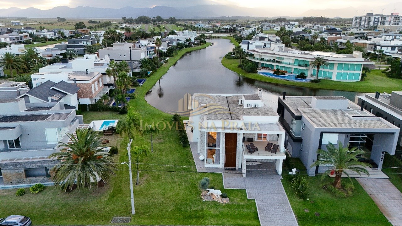 Foto 2 — Casa em Condomínio 5 dormitórios no bairro Enseada Lagos de Xangri-lá