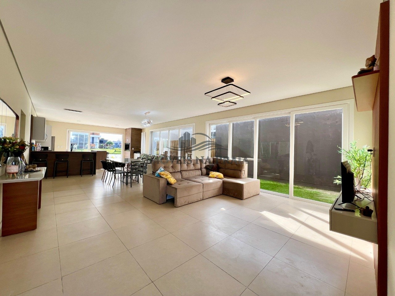 Foto 7 — Casa em Condomínio 3 Dormitório(s) Bairro Riviera