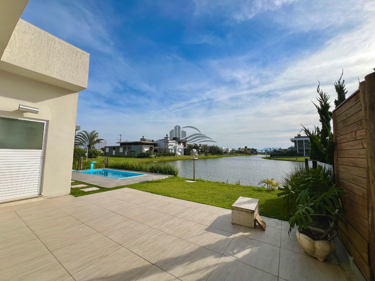 Foto 17 — Casa em Condomínio 3 Dormitório(s) Bairro Riviera