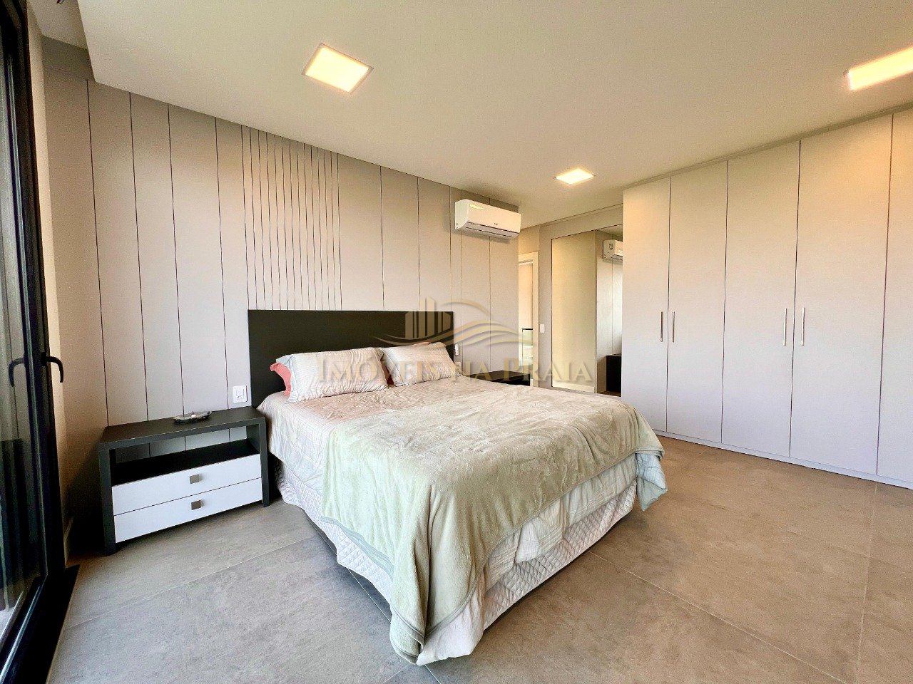 Foto 38 — Casa em Condomínio 5 Dormitório(s) Bairro Enseada