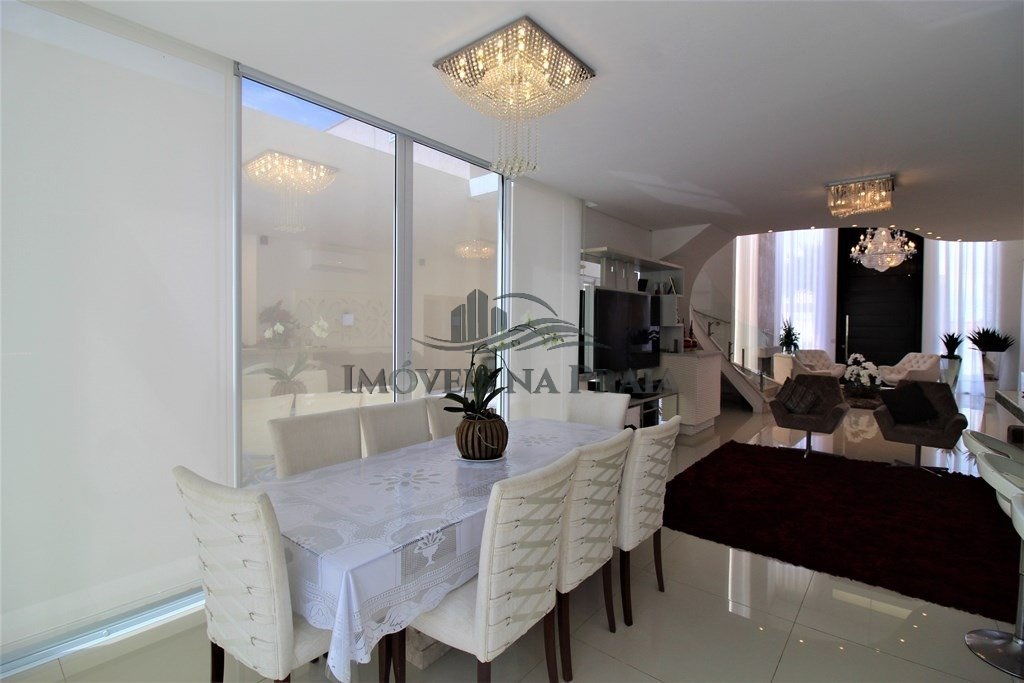 Foto 7 — Casa em Condomínio 4 Dormitório(s) Bairro Riviera