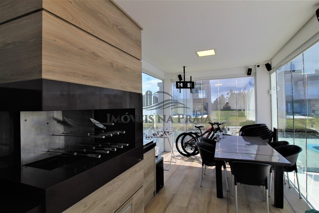 Foto 37 — Casa em Condomínio 4 Dormitório(s) Bairro Riviera