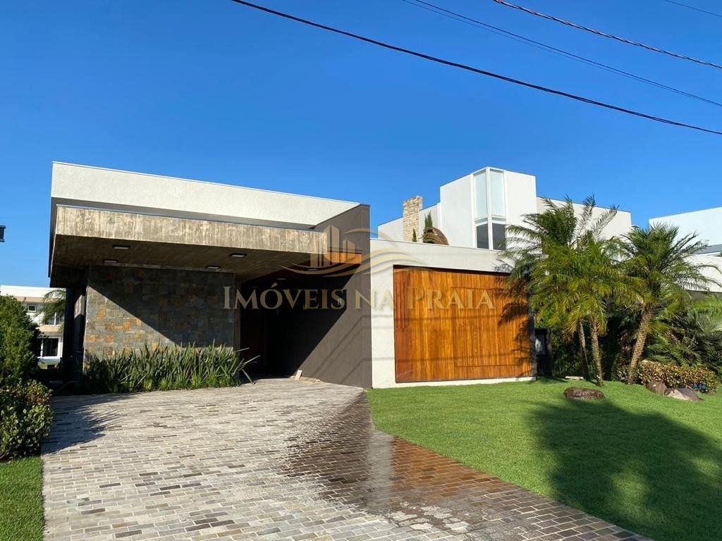 Casa em Condomínio 4 dormitórios no bairro Enseada Lagos de Xangri-lá
