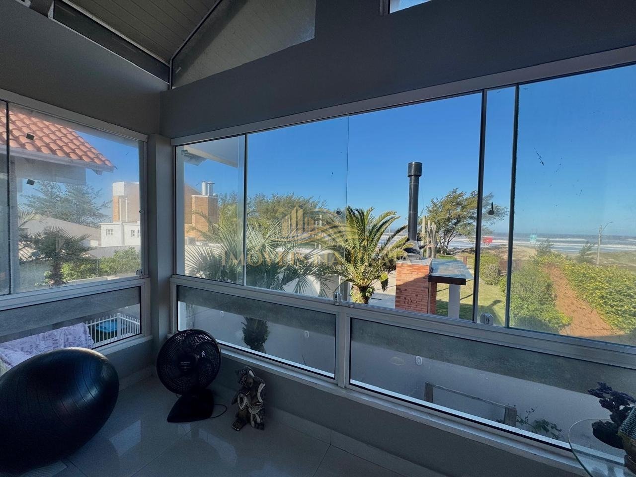 Foto 41 — Casa 4 dormitórios no bairro Atlantida