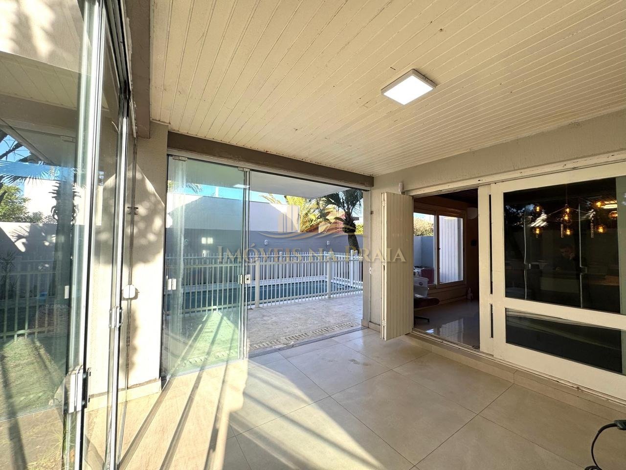 Foto 17 — Casa 4 dormitórios no bairro Atlantida