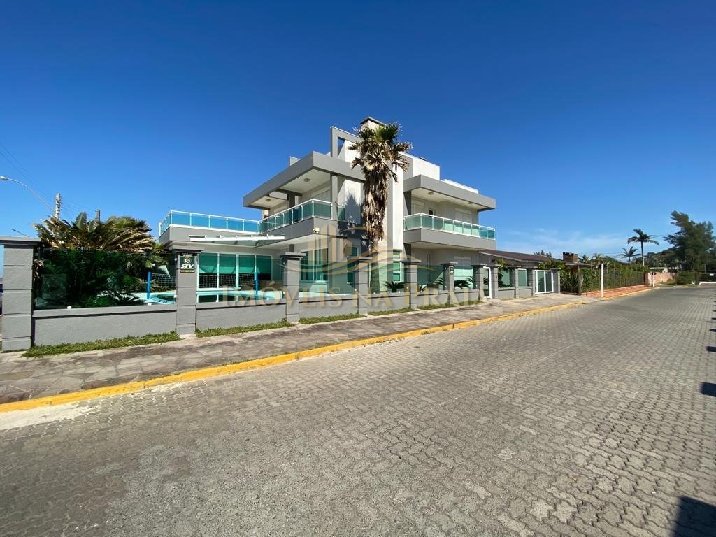 Casa 5 Dormitório(s) Bairro Atlântida