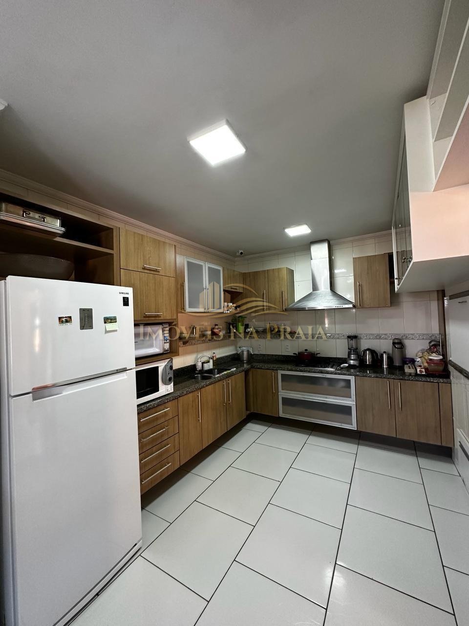 Foto 9 — Casa 5 dormitórios no bairro Arpoador