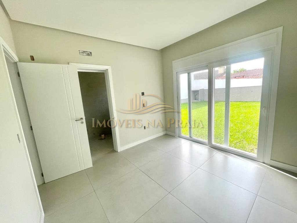 Foto 22 — Casa 4 Dormitório(s) Bairro Atlântida