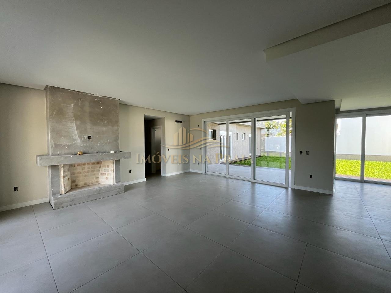 Foto 41 — Casa 4 Dormitório(s) Bairro Atlântida