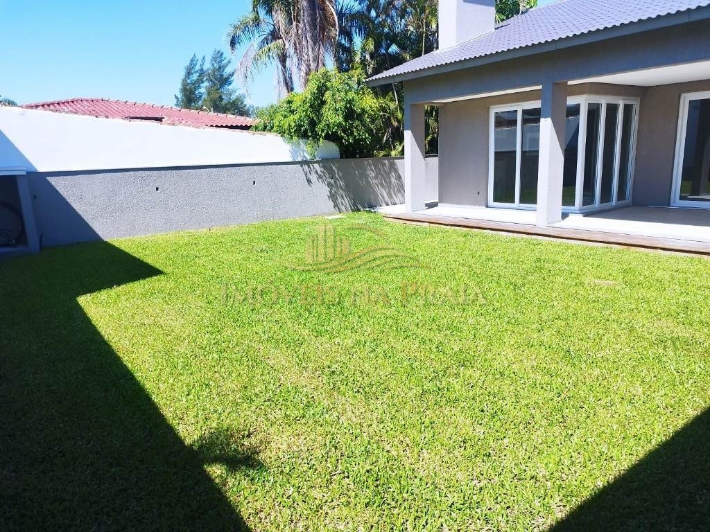 Foto 33 — Casa 4 Dormitório(s) Bairro Atlântida