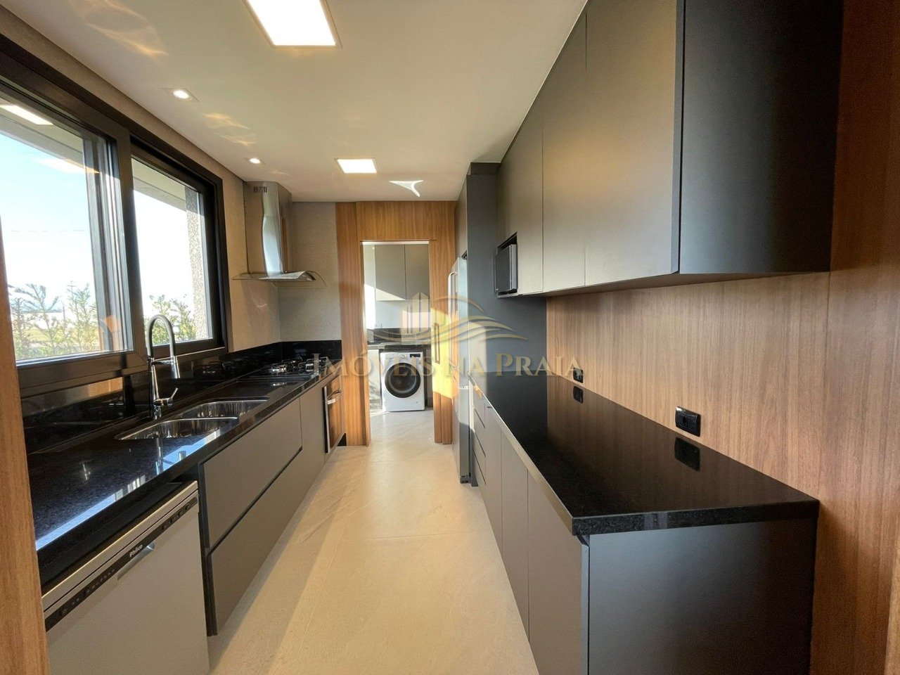 Foto 16 — Casa em Condomínio 6 Dormitório(s) Bairro Sense Xa