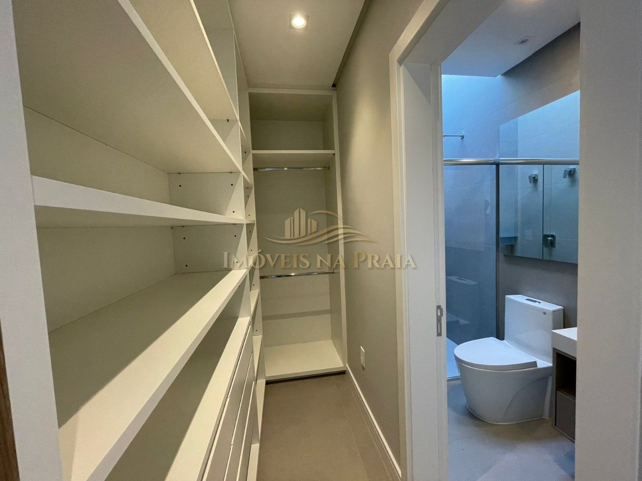 Foto 27 — Casa em Condomínio 6 Dormitório(s) Bairro Sense Xa